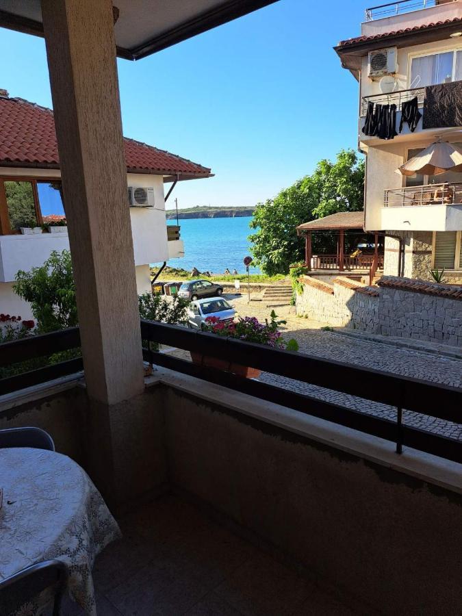 Guest House Liliya Sosopol Exterior foto