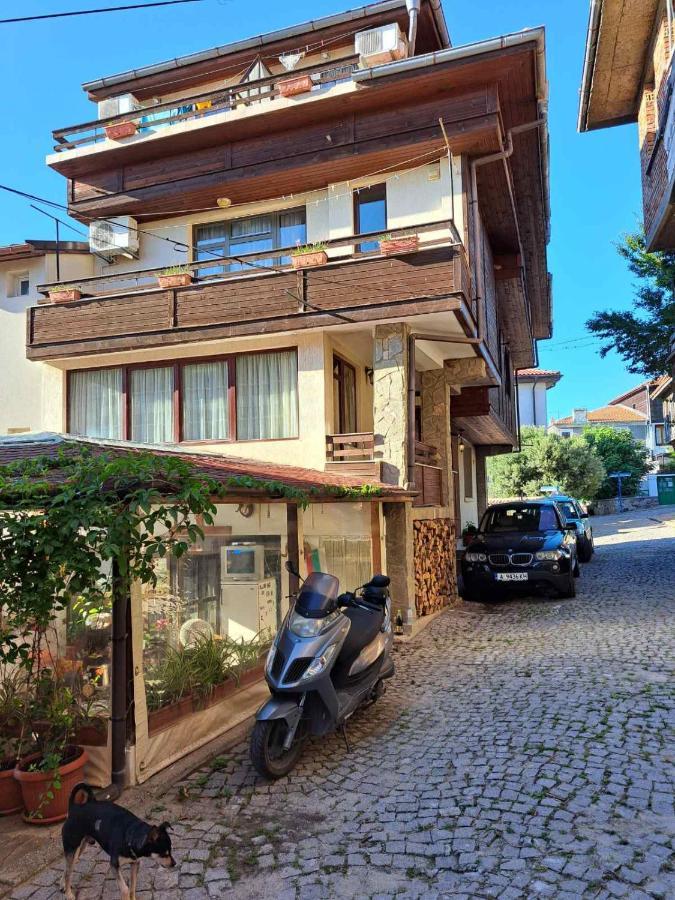 Guest House Liliya Sosopol Exterior foto