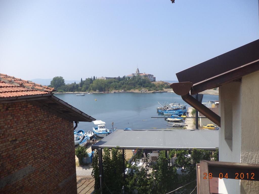 Guest House Liliya Sosopol Exterior foto