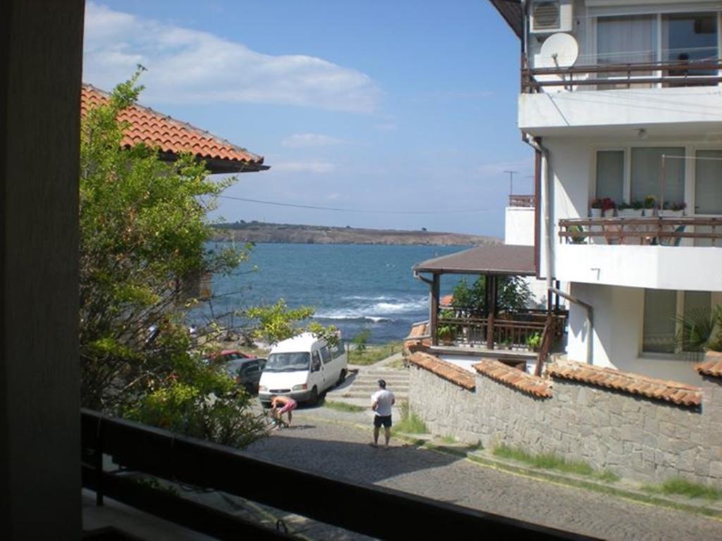 Guest House Liliya Sosopol Exterior foto